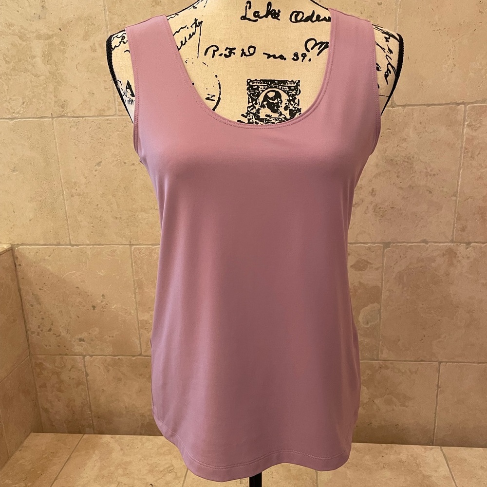 CHICO’S LILAC TANK TOP IS A MUST FOR YOUR CLOSET
